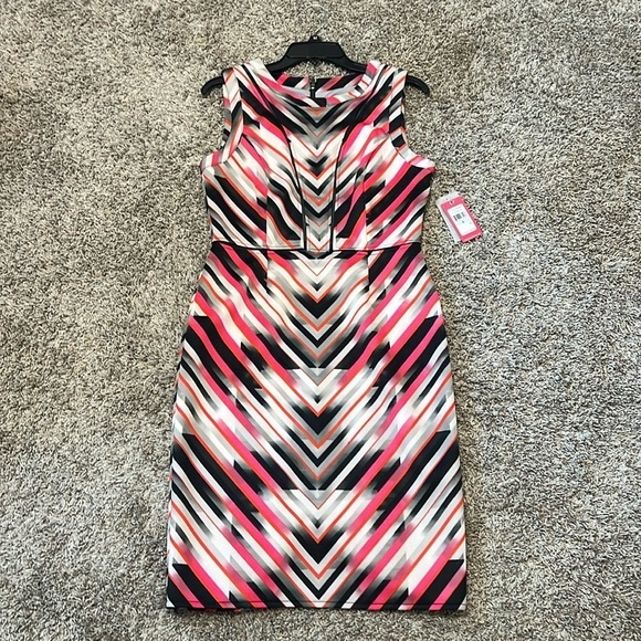 NWT  Vince Camuto Size 8 Pink/Black multi. - Picture 1 of 14